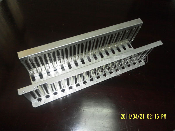 交換機、收發(fā)器網(wǎng)管機箱系列4