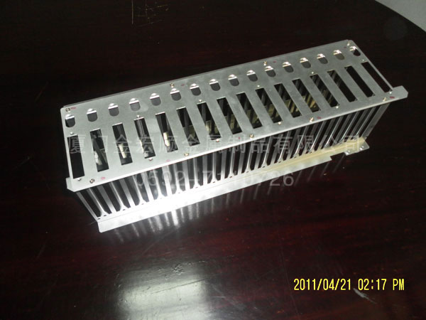 交換機、收發(fā)器網(wǎng)管機箱系列7