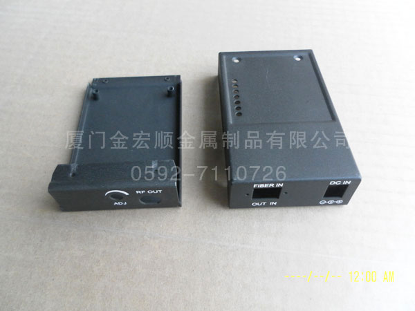 交換機(jī)、收發(fā)器網(wǎng)管機(jī)箱系列18