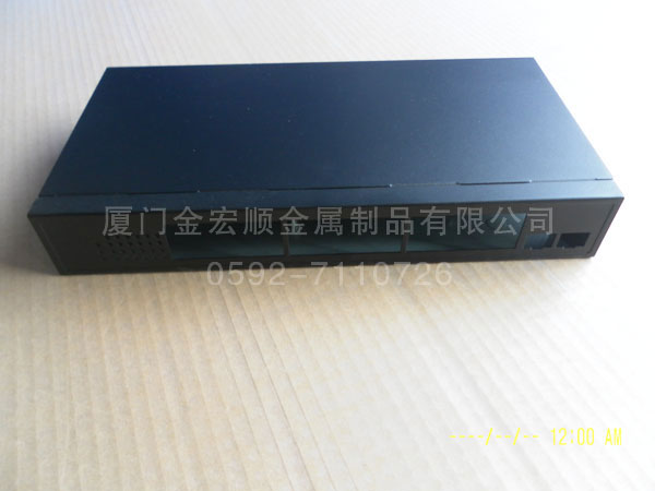 交換機(jī)、收發(fā)器網(wǎng)管機(jī)箱系列23